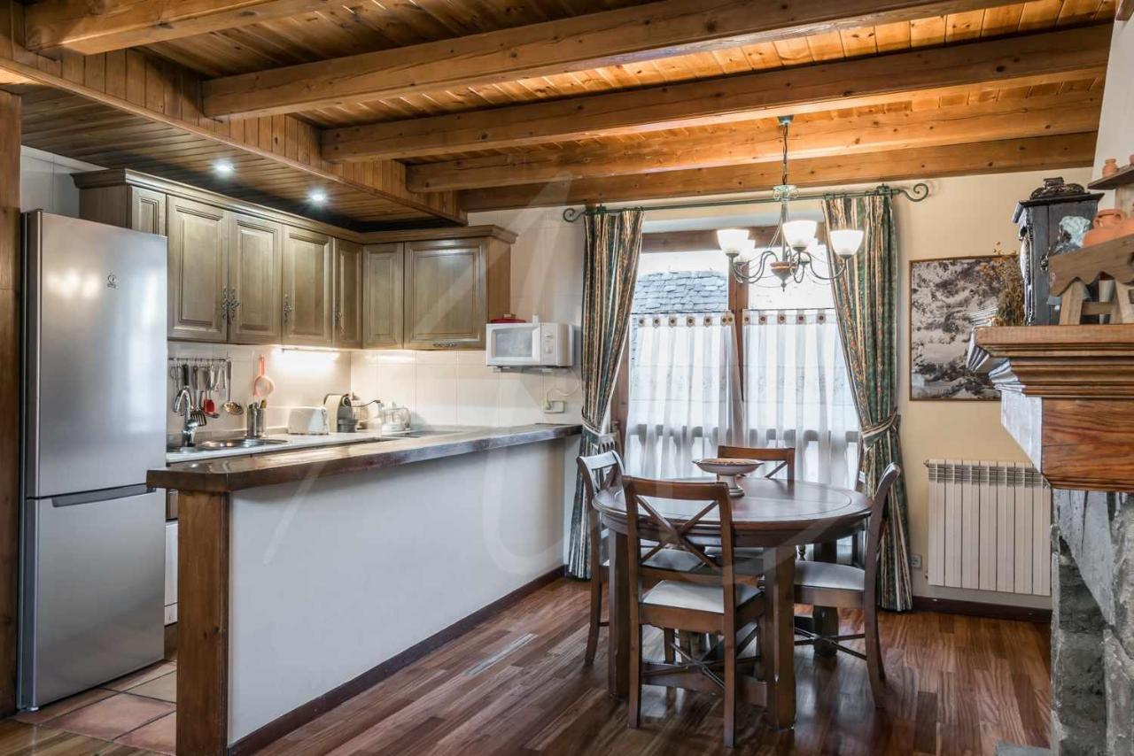 Casa Marimanha By Seamount Rentals Salardú Esterno foto